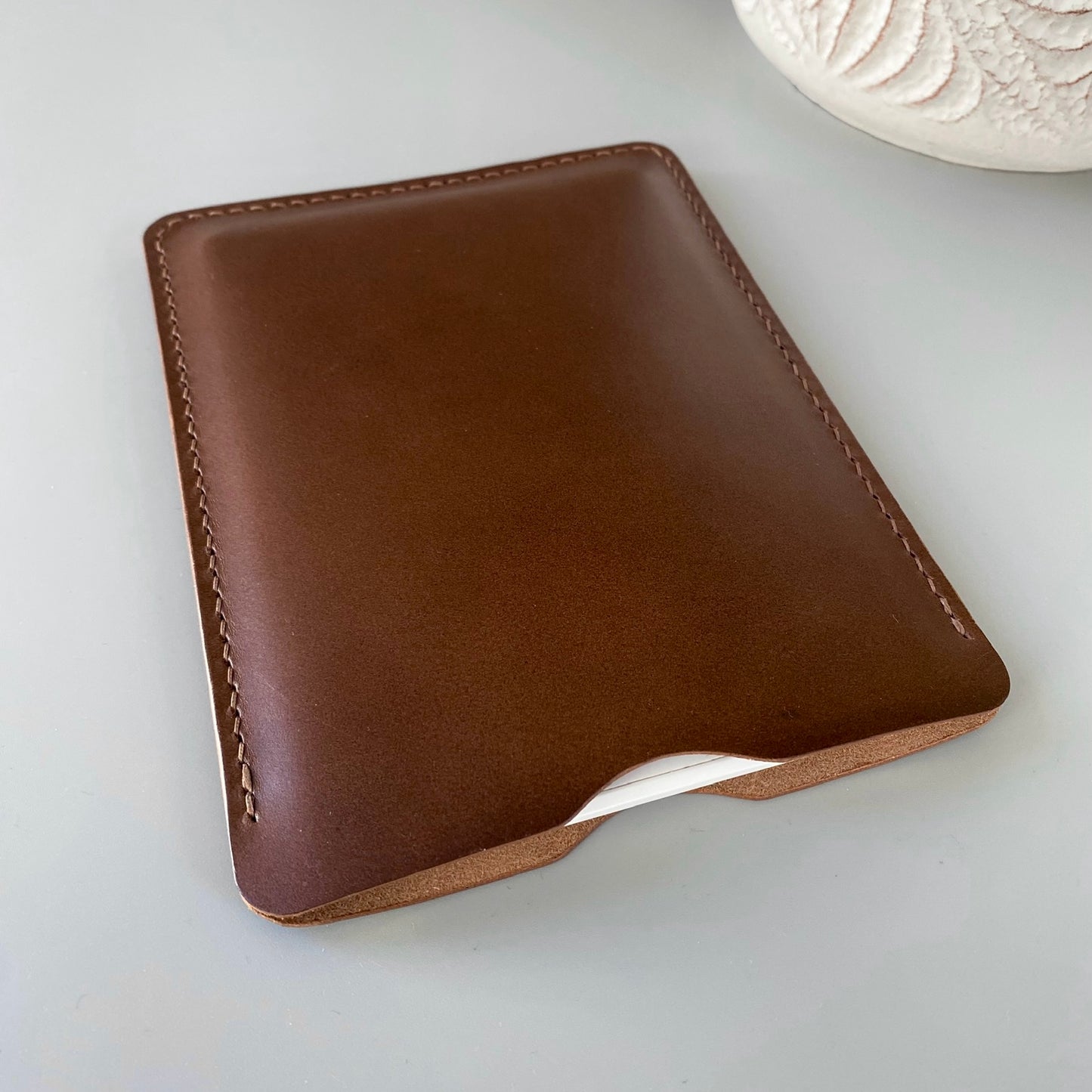 Premium E-Book Reader Leather Sleeve | Read Me | various colors