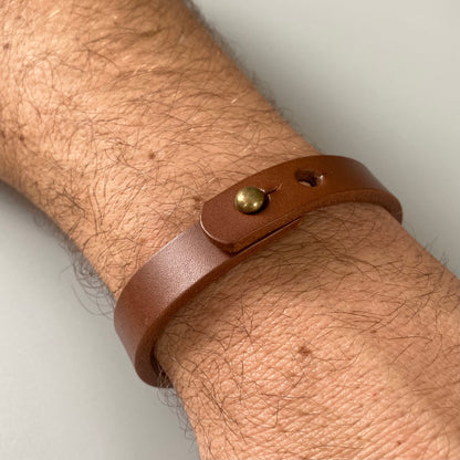 Elegant Leather Bracelet Men | Brace Me | Cognac brown