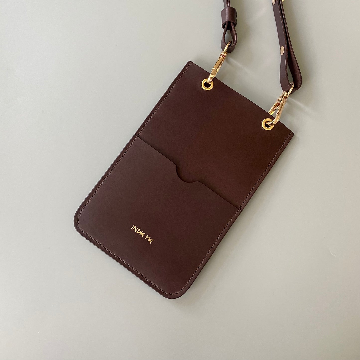 Woven Leather Smartphone Bag | Chic Me | Black