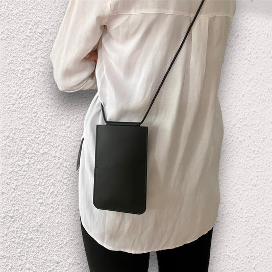 Black crossbody smartphone bag 