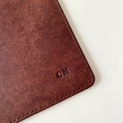 E-Book Reader Leather Sleeve | Read Me | Rustic Brown